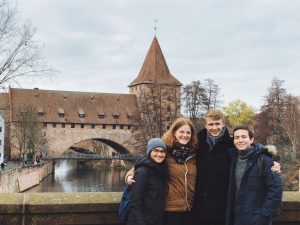 Elizabeth(second from left) with other international students