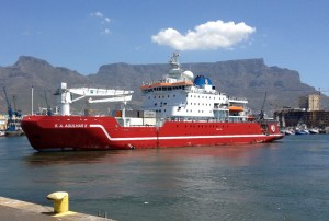 The S.A. Agulhas II leaves Cape Town's Waterfront for Antarctica. Sydney Cullis 