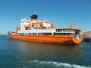 akademik-treshnikov-departs