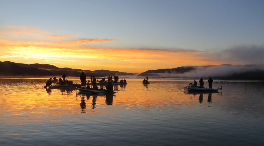 Tournament anglers on Groenvlei, Western Cape